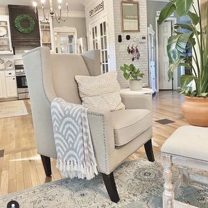 Meet your Posher, Stacy